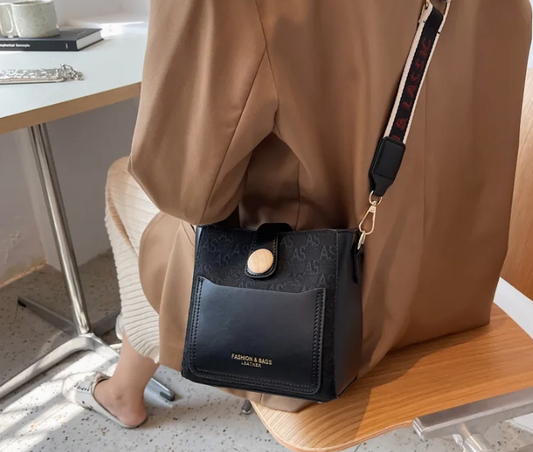 Black Bucket Bag